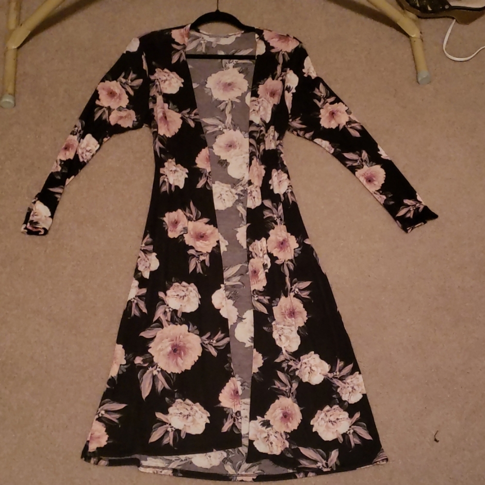 Charlotte Russe black floral cardigan